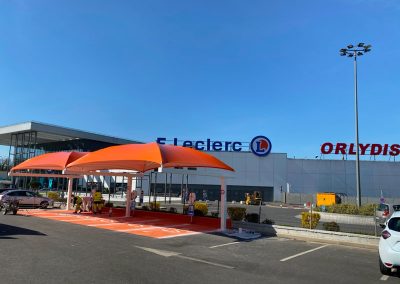 Texabri a construit l'abri pour véhicules de location E.Leclerc Location d'Orly