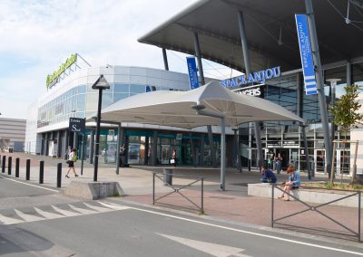 Texabri, abri de passage du Géant Casino d'Angers