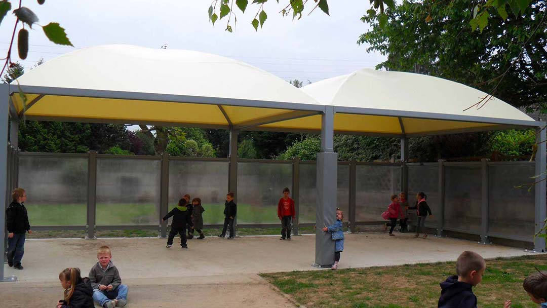 Préaux scolaires : les écoles de la Roseraie et des Capucines