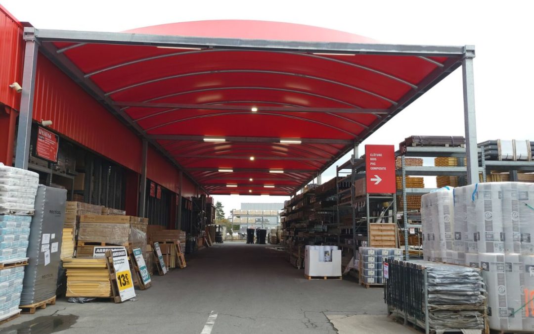 Abri surface de vente extérieure : Brico Dépôt de Cannes-Écluse